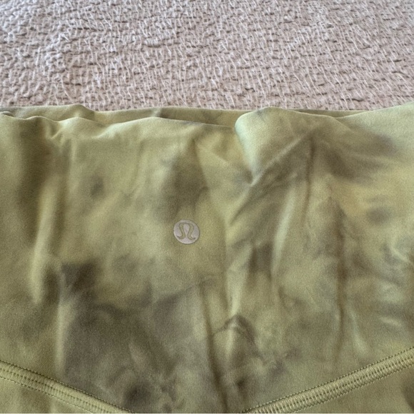 [RARE] NWT Lululemon Align Pant 25" *Diamond Dye Vista Green Medium Olive Size 6 - Picture 7 of 9